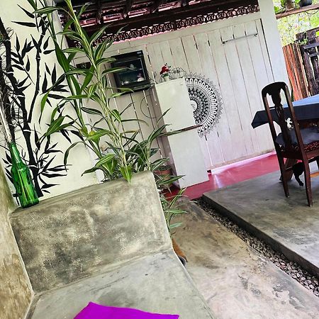 Bed and Breakfast Venora Hiriketiya Dikwella Sur Exterior foto