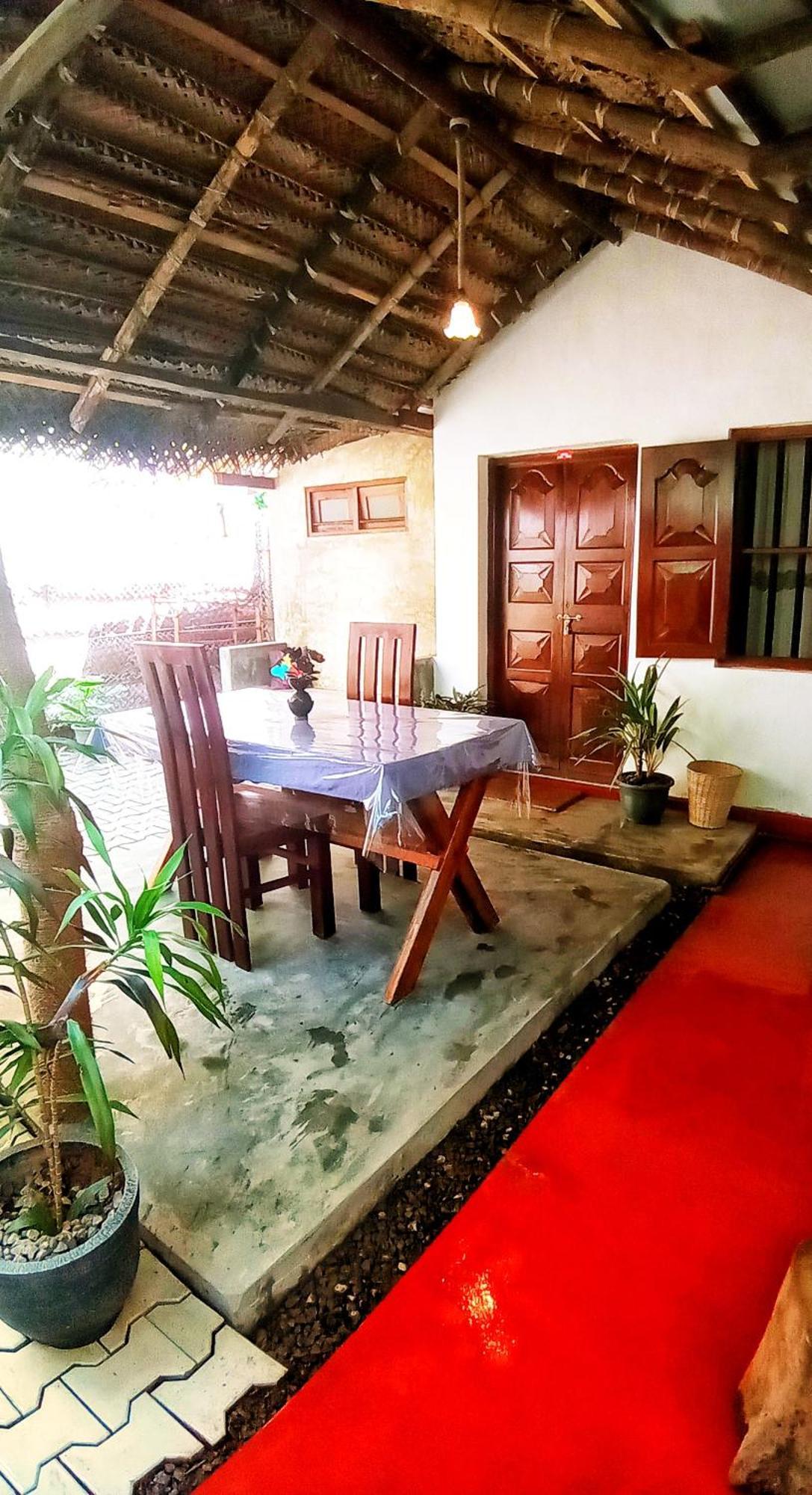 Bed and Breakfast Venora Hiriketiya Dikwella Sur Exterior foto
